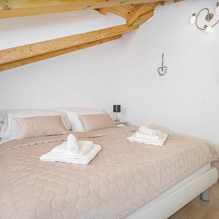 Villa Pia Vodice Exterior photo